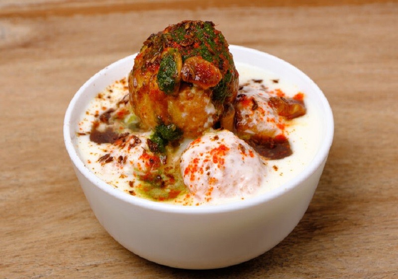 Dhahi Vada